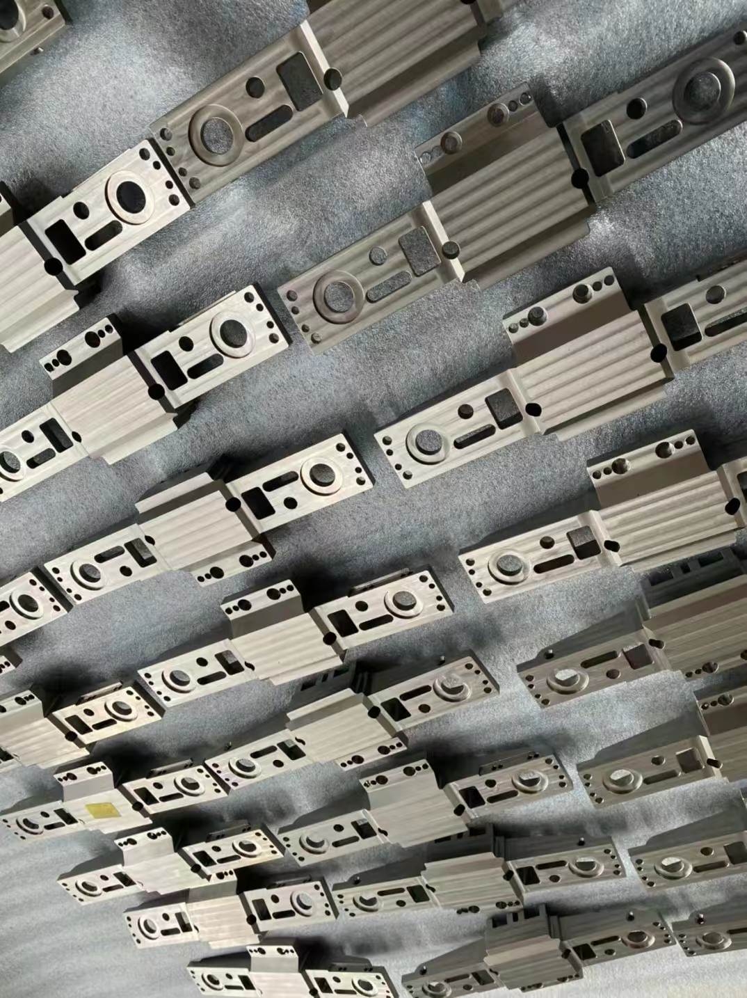 半導體零件加工